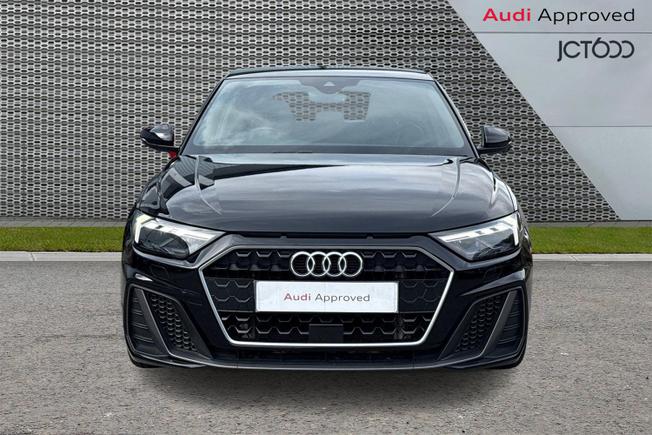 AUDI A1 Photo 8