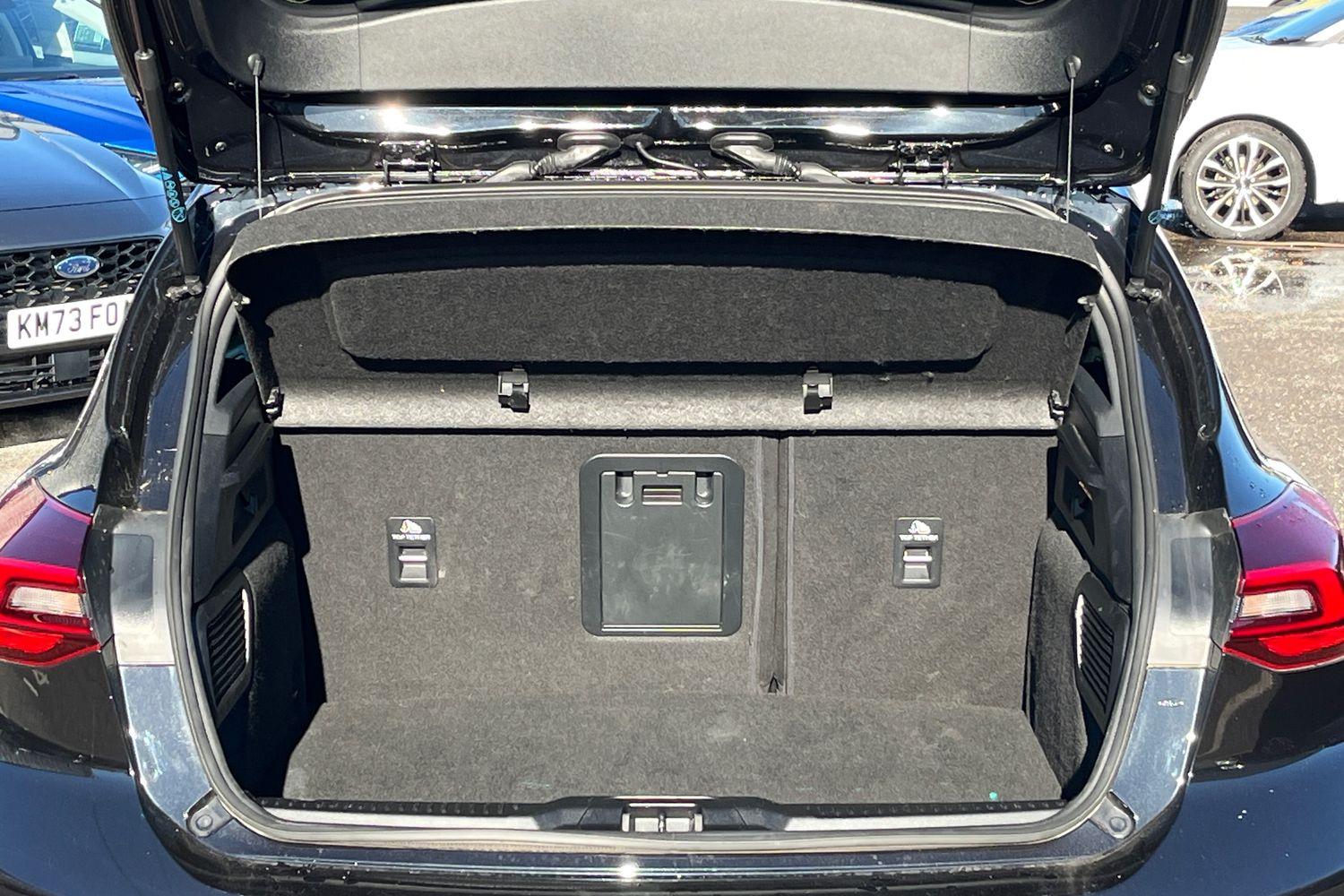 Ford FOCUS Photo 20
