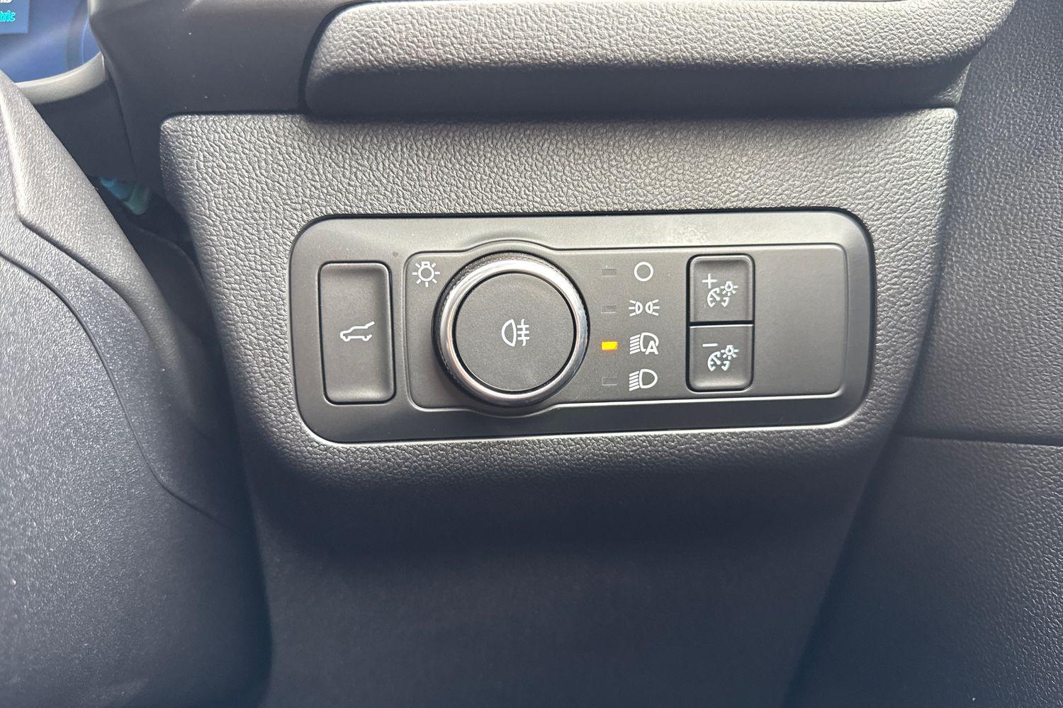Ford Kuga Photo 31