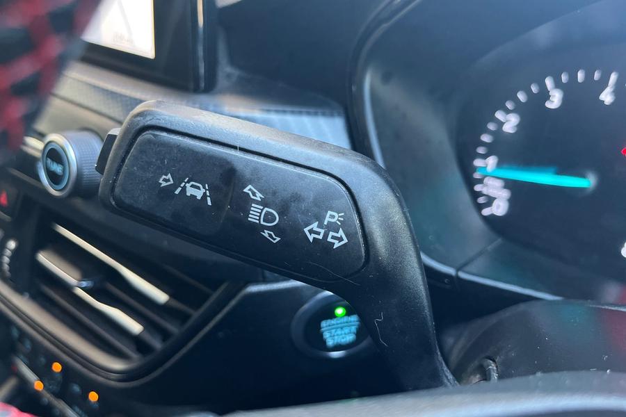 Ford Focus Photo autoimg-3e6856e6b8942c363658afa0983f68fd822e75bd.jpg