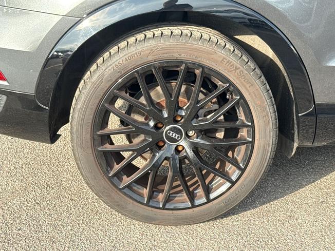 AUDI Q3 Photo 5