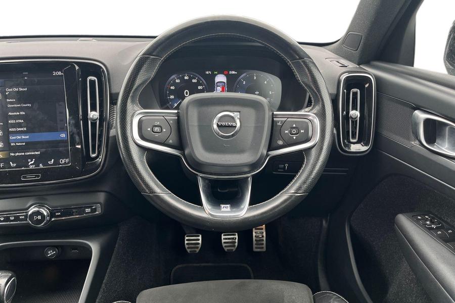 Volvo XC40 Photo autoimg-3e6da5c832d4e78e159b2cedbf29f2f079b73d36.jpg