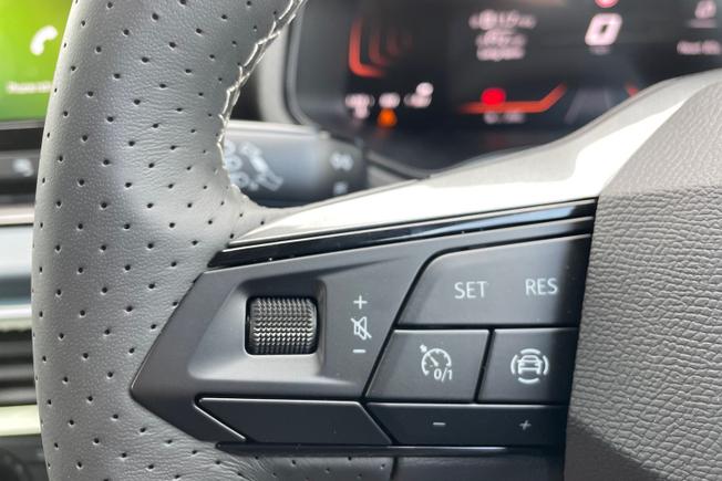 SEAT Arona Photo 16
