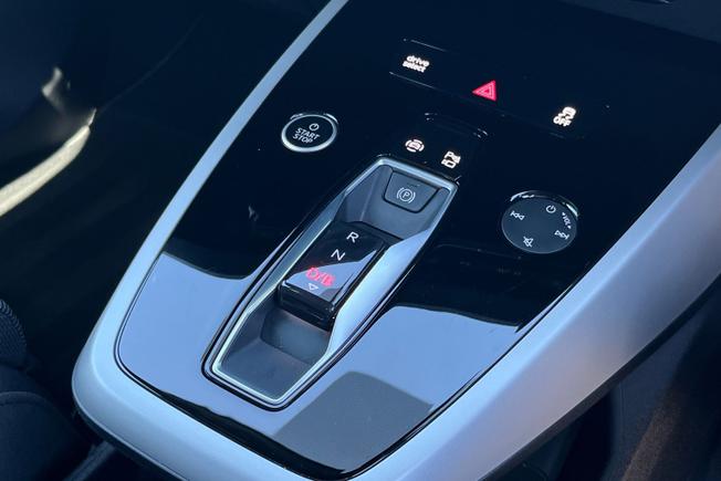 AUDI Q4 E-Tron Photo 31