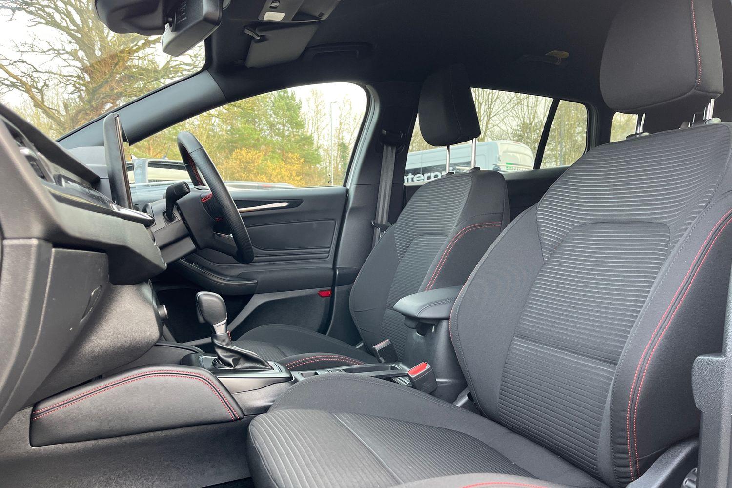 Ford Focus Photo 18