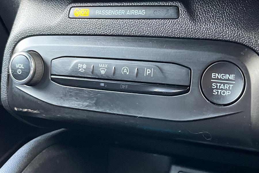 Ford FOCUS Photo autoimg-3e6f538ae29416691de978c6868b98ce8016f55e.jpg