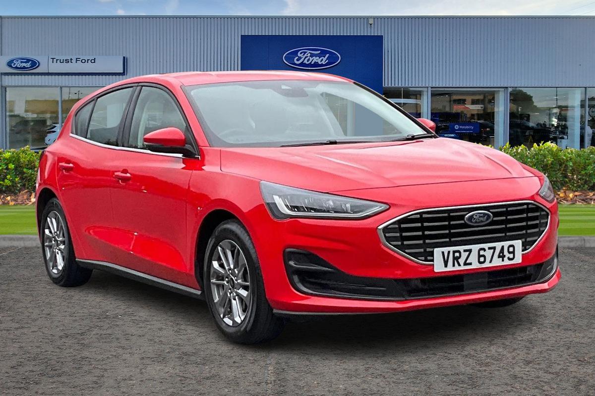 Ford Focus listing photo