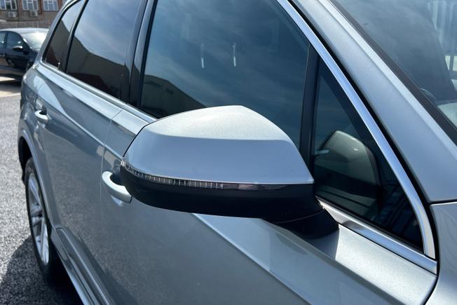 Audi Q7 Photo 20
