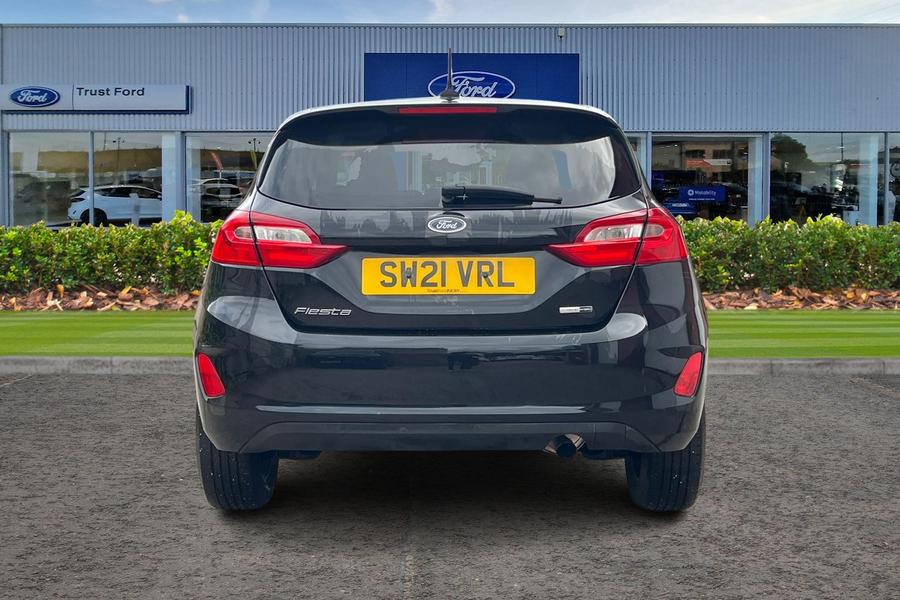 Ford FIESTA Photo autoimg-3e73823c4ffc6152b689de46338fac4ef9187779.jpg
