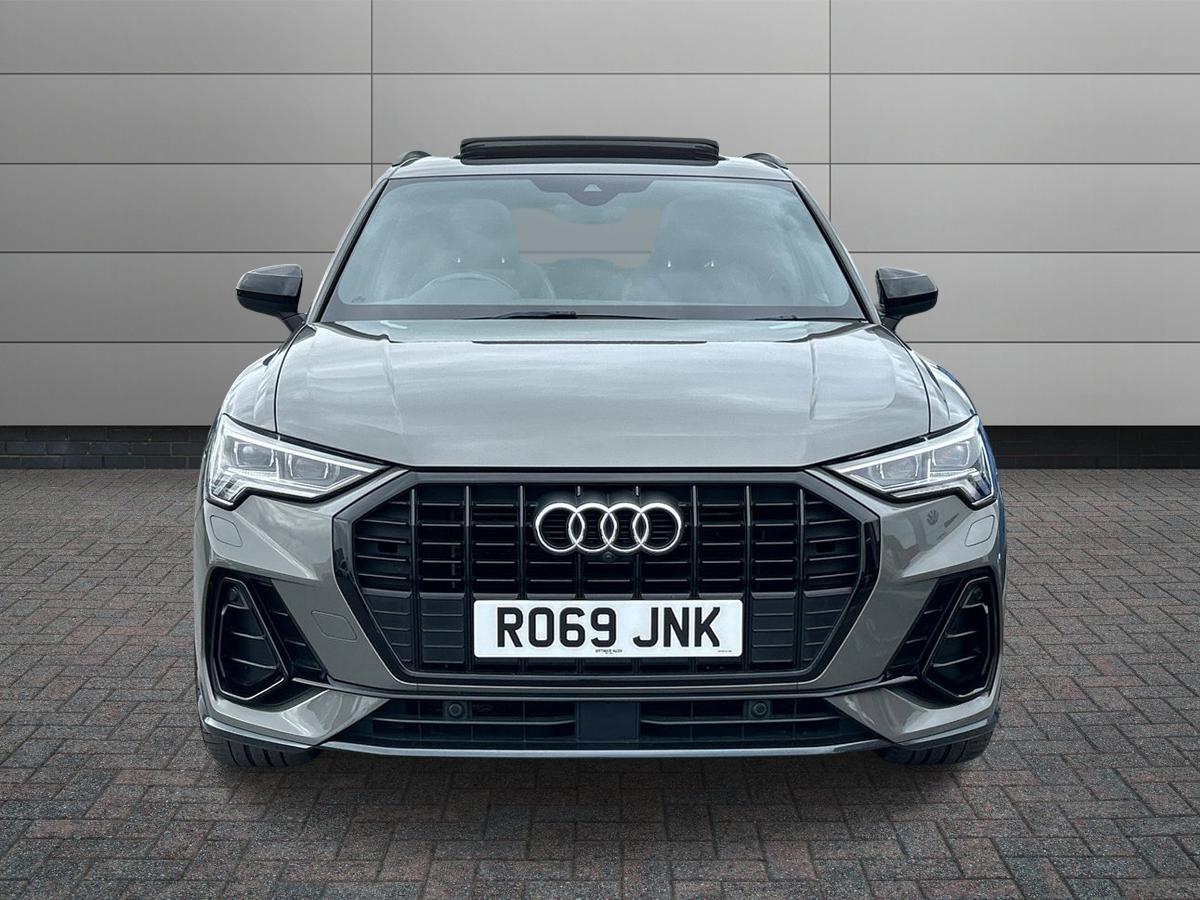 Audi Q3 Photo 6