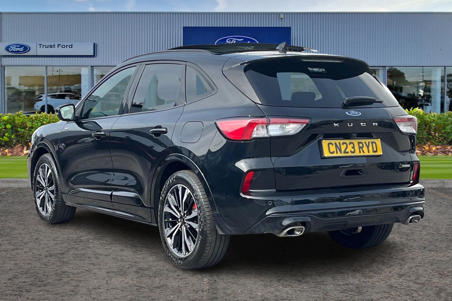 Ford Kuga Photo 1
