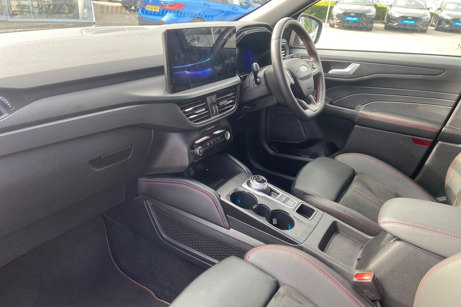 Ford Kuga Photo 17