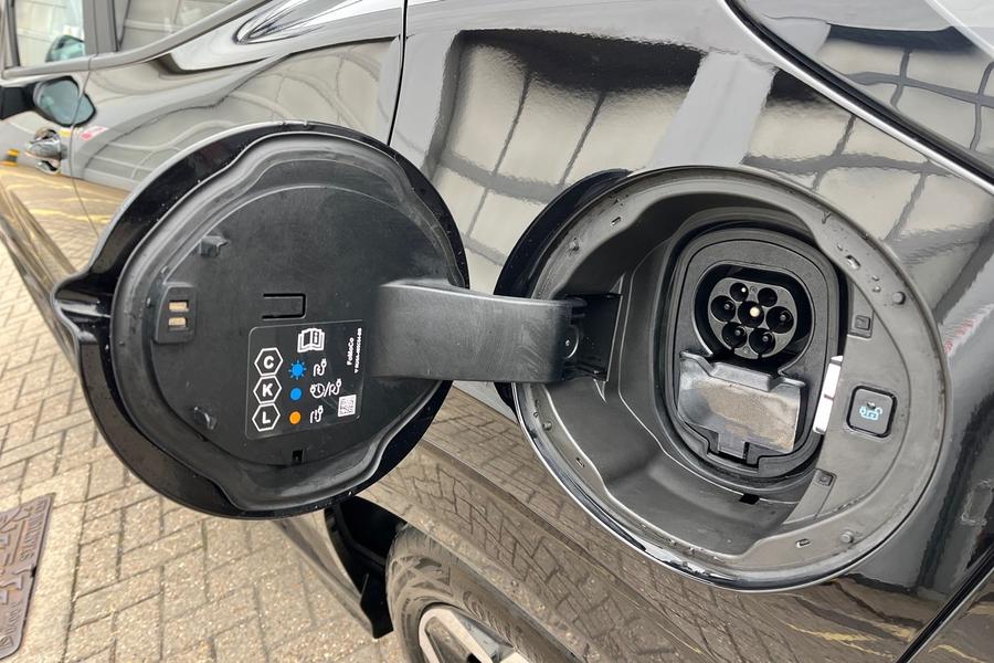 Ford Puma Gen-E Photo autoimg-3e77e8f7aade9e4b8d4bc44d38bbb499614ca301.jpg