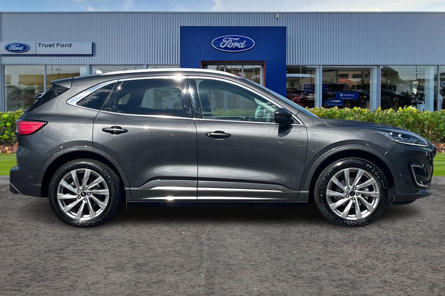 Ford KUGA Photo 2