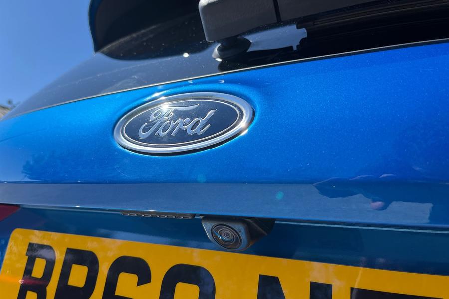 Ford FIESTA Photo autoimg-3e79151f88e2b4d25ea4de10e1e684f24d700f6d.jpg