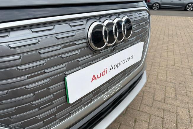 AUDI Q4 E-Tron Photo 42