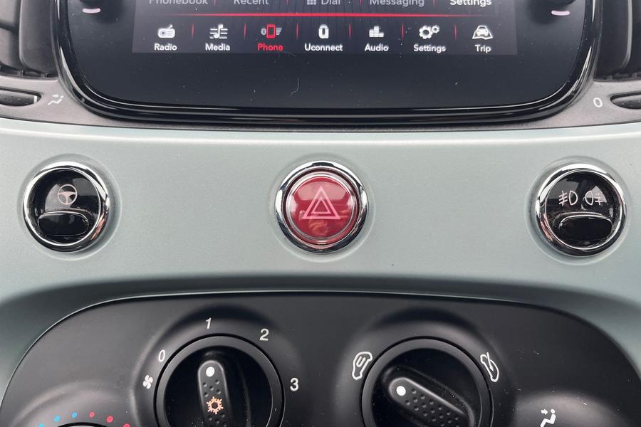 Fiat 500 Photo autoimg-3e7c1d0beaeeb884cb7647b652bb9f62754366ba.jpg