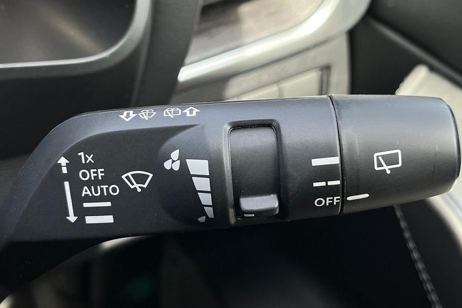 Nissan Qashqai Photo autoimg-3e7cdb575483a3b3847c35b6267e58fe17567a1f.jpg