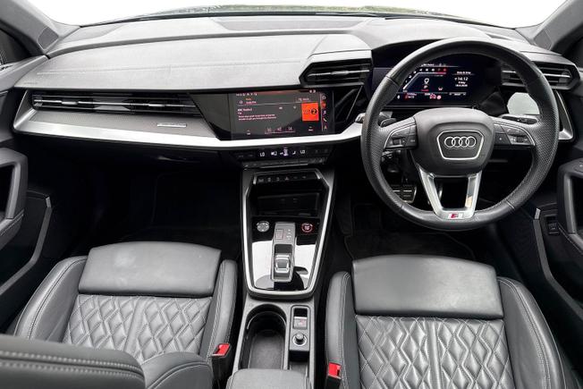AUDI S3 Photo 10