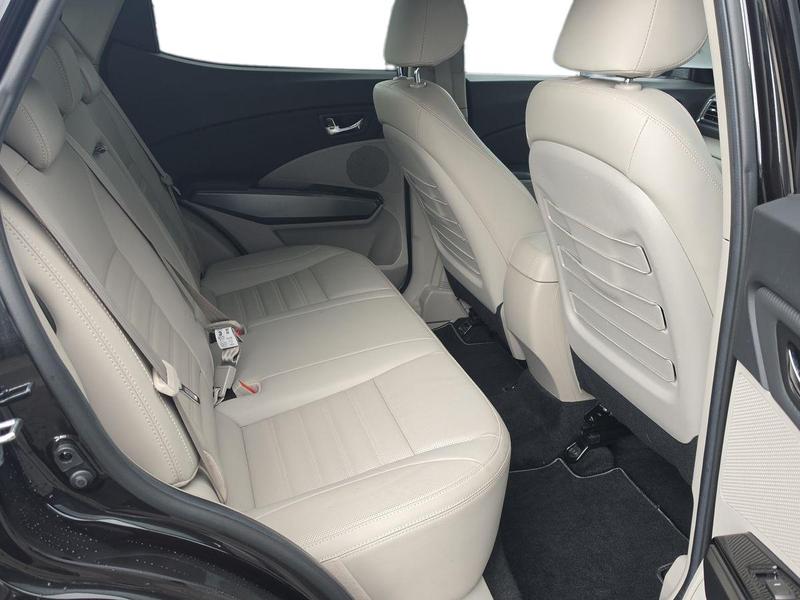 Used SsangYong Tivoli LF23XUW 17