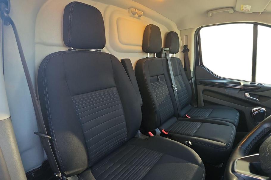 Used Ford Transit Custom WR73CZE 11