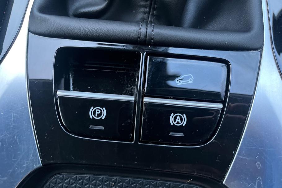 Used MG Motor UK HS GJ25NLR 33