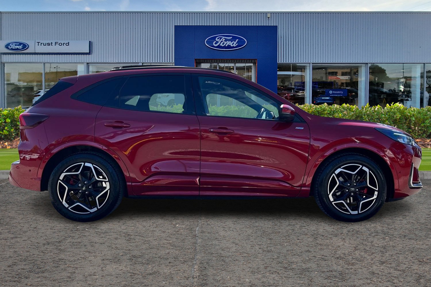 Ford Kuga Photo 2