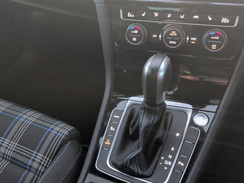 Used Volkswagen Golf NV20MSU 35