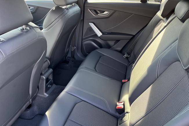 AUDI  Q2  Photo 41