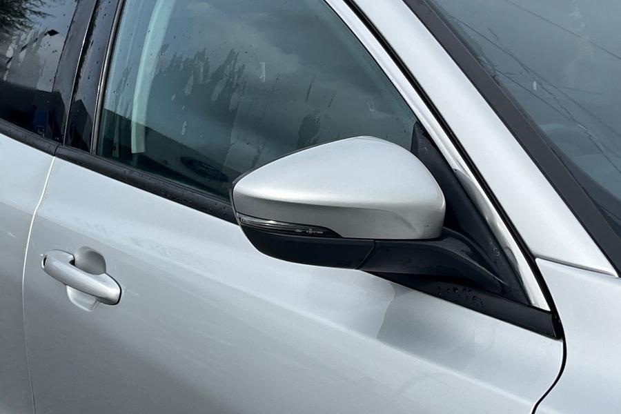 Ford FOCUS Photo autoimg-3e9542f8972d9afc9e7fcb5ff06434b243de68a0.jpg