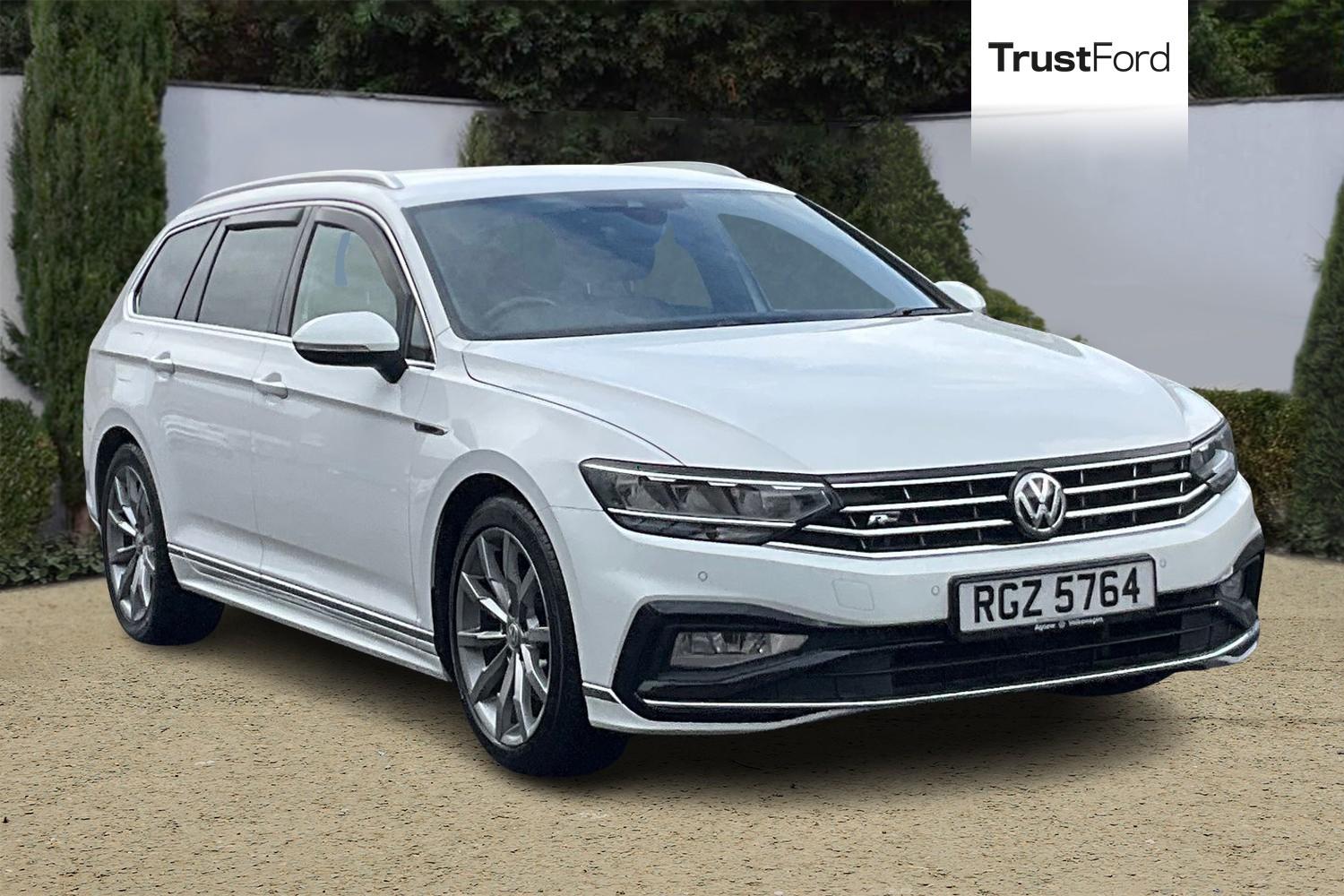 Volkswagen PASSAT Photo 0