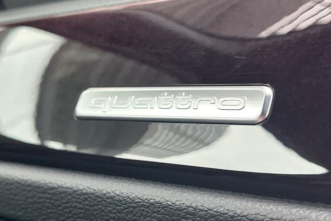 AUDI Q3 Photo 25
