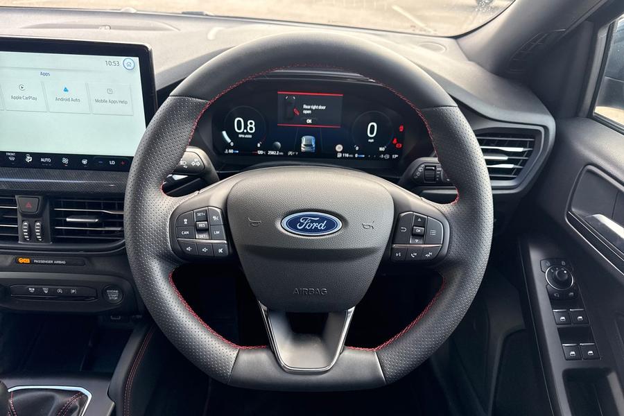 Ford FOCUS Photo autoimg-3e9a22e5502f47cc6398dca71b86ea153a9054d0.jpg