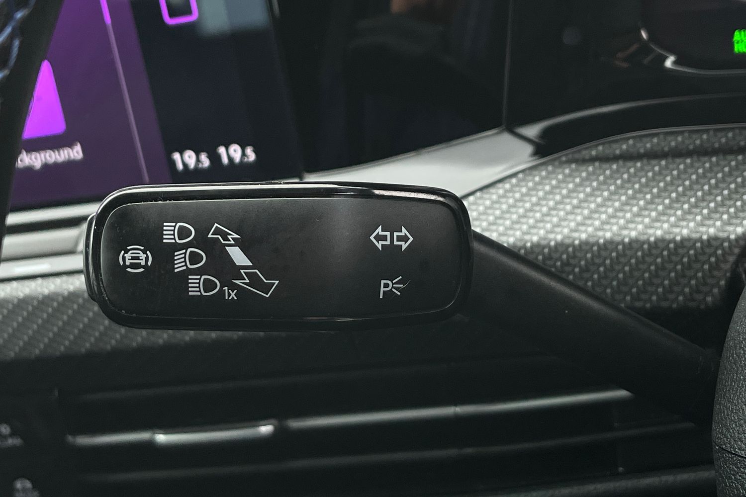 Volkswagen Golf Photo 13