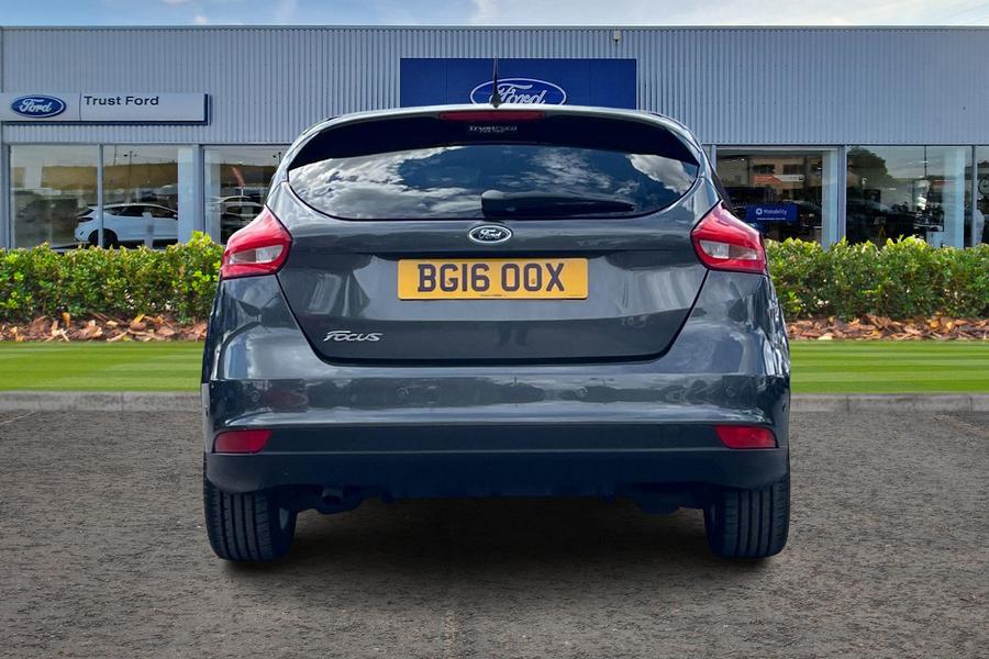 Ford FOCUS Photo autoimg-3e9b737c5c3c586ec19c5600c21f65f9f5374539.jpg
