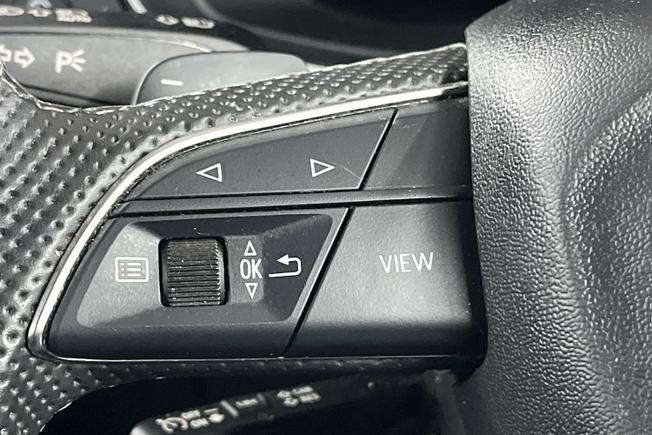 AUDI Q5 Photo 16