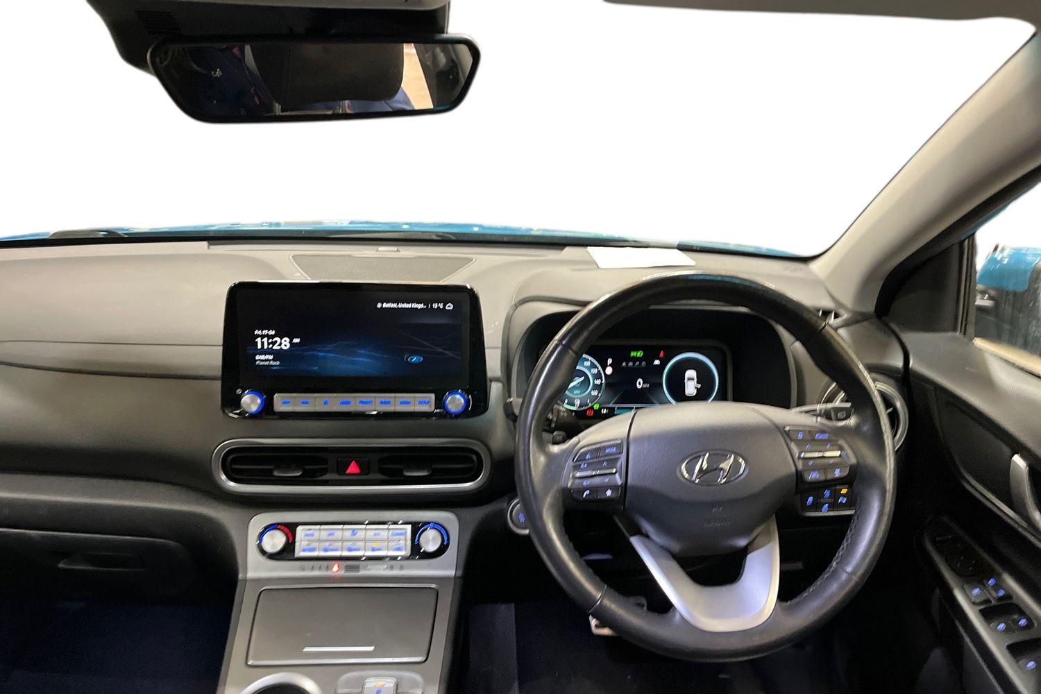 Hyundai KONA Photo 10