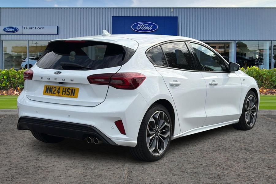 Ford FOCUS Photo autoimg-3ea21e384a338be9111fb98b0156d0867b40df63.jpg