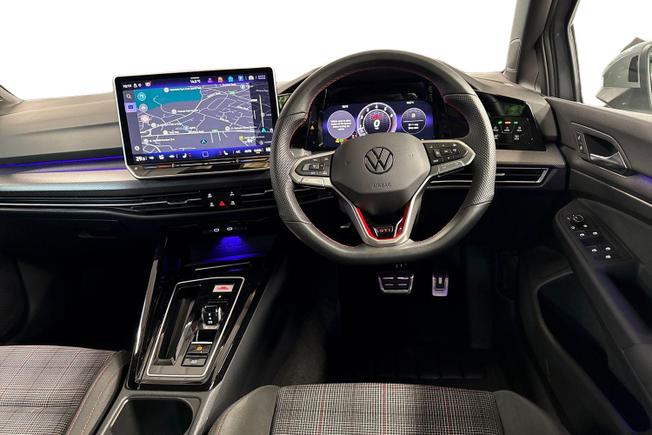 Volkswagen Golf Photo 11