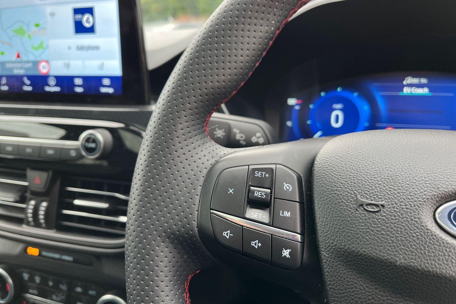 Ford KUGA Photo 29