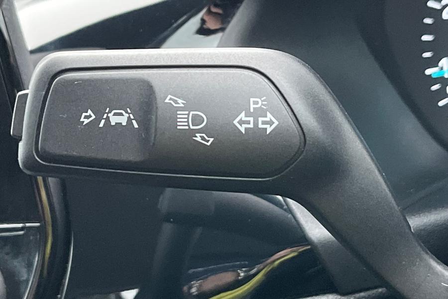Ford FIESTA Photo autoimg-3eab954eef5ccc783bce7372eeb34b8ff3abb310.jpg