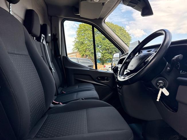 FORD Transit Photo 51