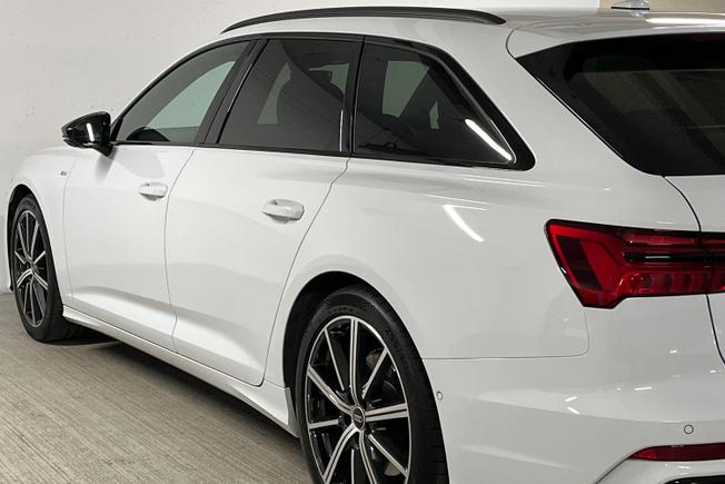 AUDI A6 Avant Photo 33