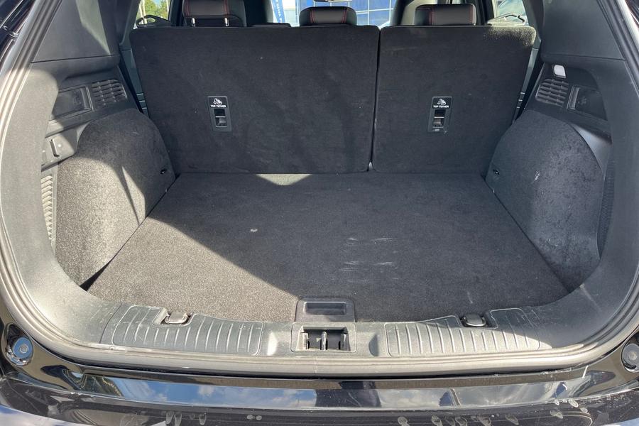 Ford KUGA Photo autoimg-3eac882e1bfc418612bdcc8b6f1ea42ace7ccc7c.jpg