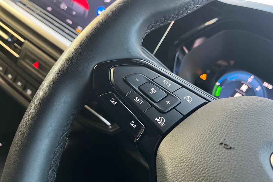 Used Ford TRANSIT CONNECT 18