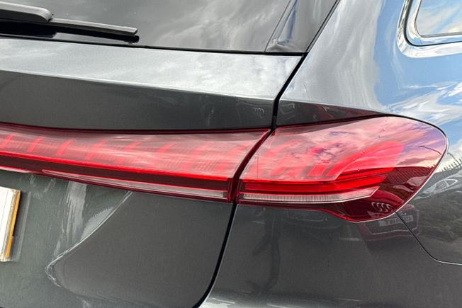 AUDI A5 Avant Photo 18