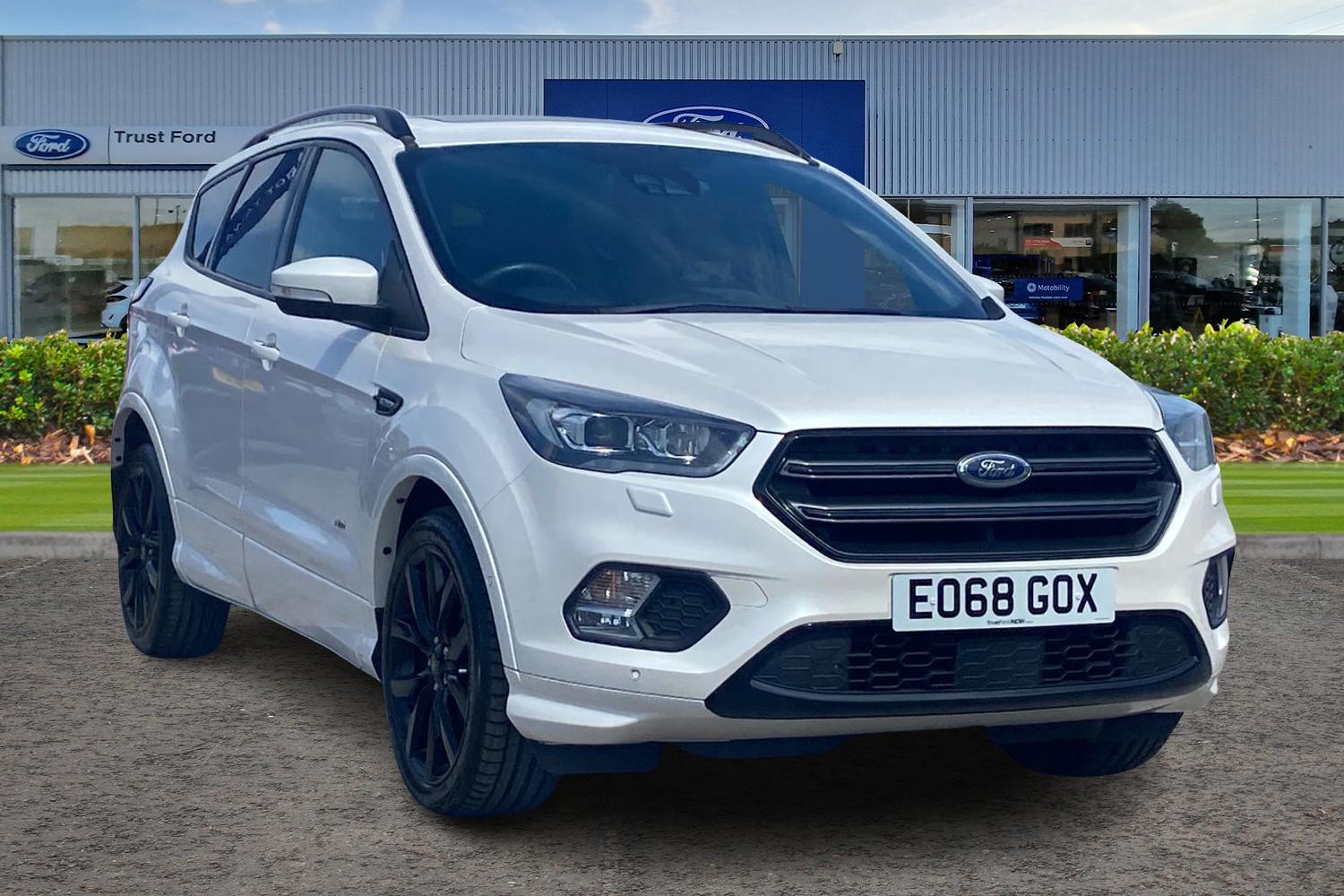 Ford Kuga Photo 0