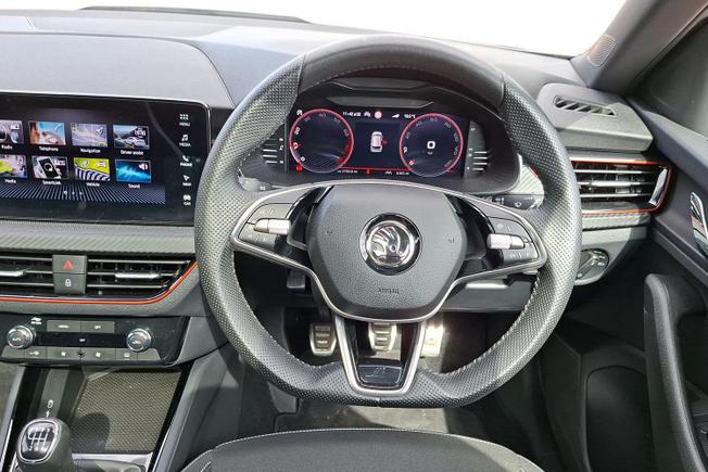 ŠKODA Kamiq Photo 11
