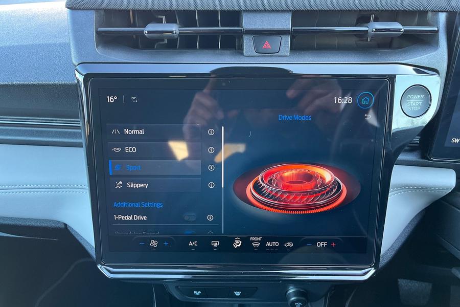 Ford PUMA Photo autoimg-3ebc4692556fb1af7f8e97e9f51ce7872d197761.jpg