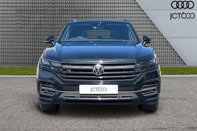 VOLKSWAGEN Touareg Photo 8